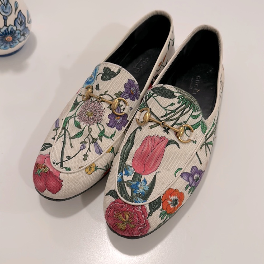 Gucci White & Multicolor Flora Horsebit Loafers